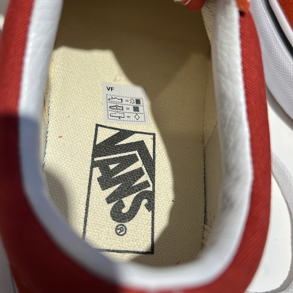 🔥Red/Orange Vans Old Skool Sneakers! - Picture 3 of 5